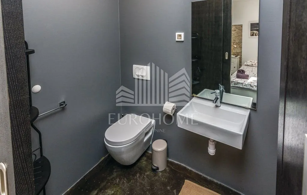 zadar-poluotok vrhunska nekretnina 160m2 - slika 19