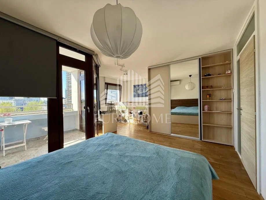 martinovka - adaptiran dvoetažni 4-s stan, 128.5 m², 2 lođe - slika 15