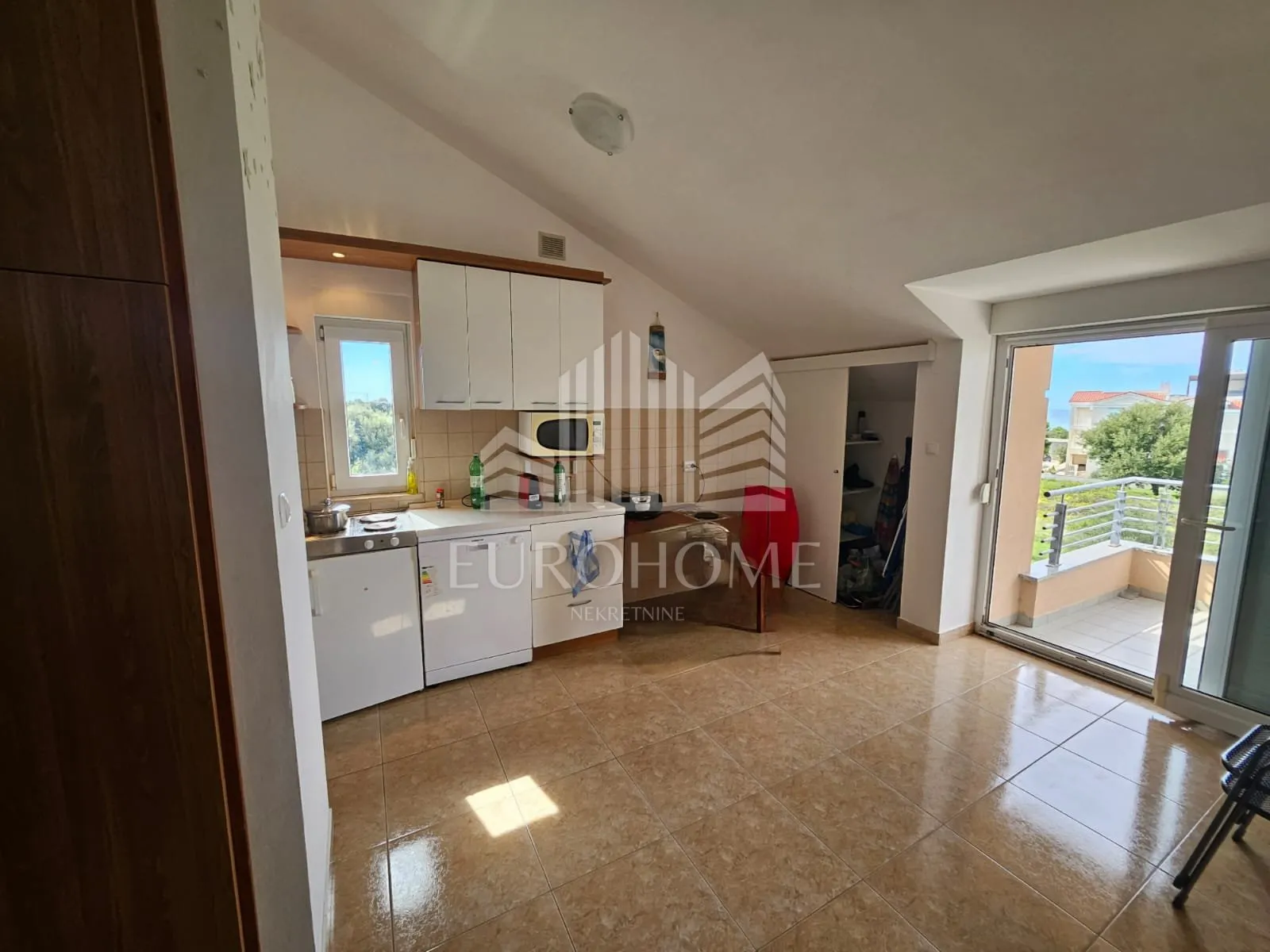 prilika! zaton, prodaja trosobnog apartmana 84m2+pm - slika 6