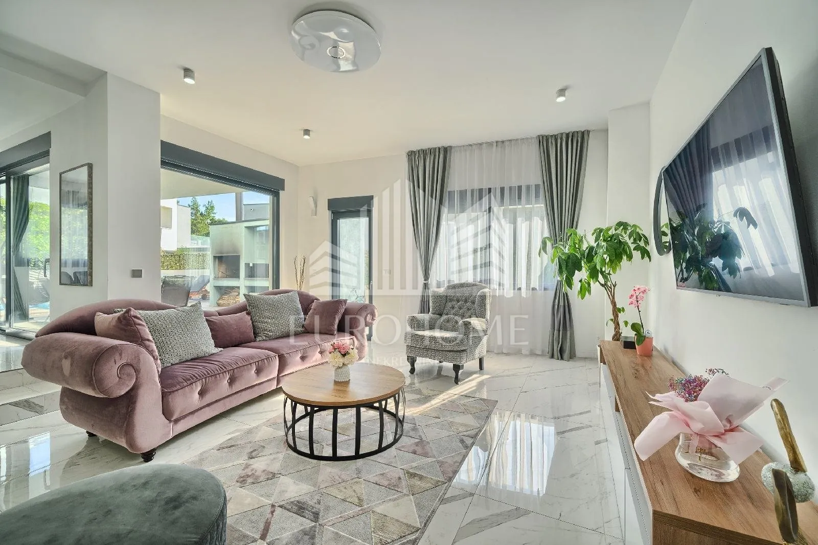split, strožanac, villa u privatnom elitnom kompleksu, bazen, garaža, 350m2 - slika 7