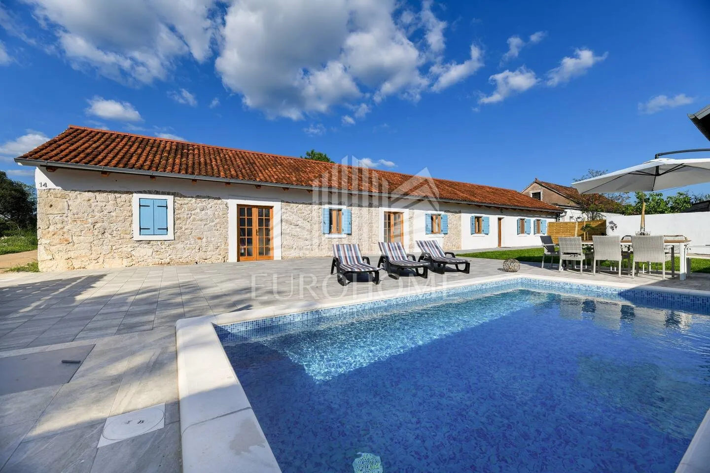 prilika, gornje raštane, vila s bazenom 194 m2 - slika 3