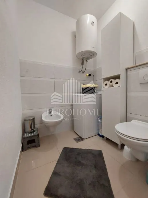 renovirani 2s stan, 50 m2, njivice-krk - slika 9