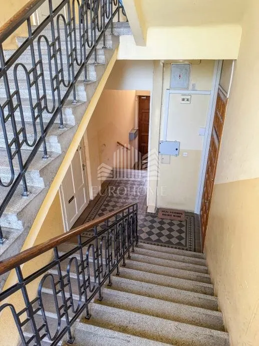 osijek, gornji grad, secesijska arhitektura, visoki stropovi, trosoban stan za prodaju, 125 m² - slika 20