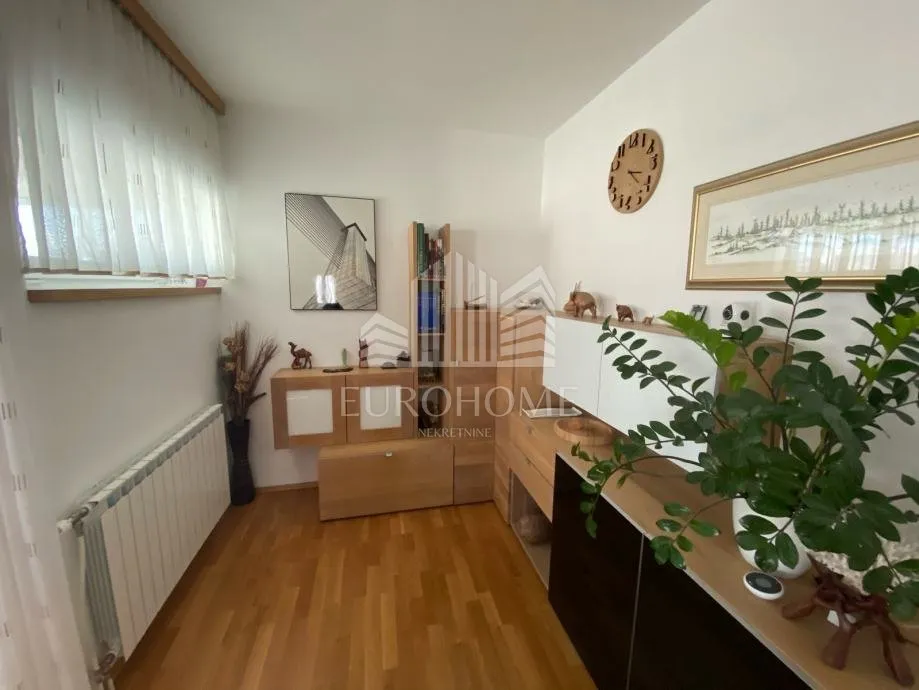 potpuno namješten suvremen 4s stan + dvije garaže + spremište, 110 m2, huberttova - slika 6