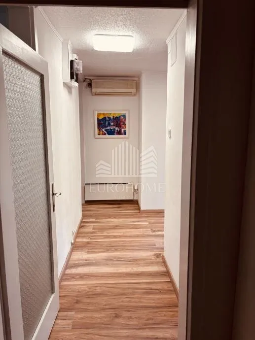 folnegovićevo naselje – potpuno renoviran stan 50 m², 3700€/m2 - slika 18
