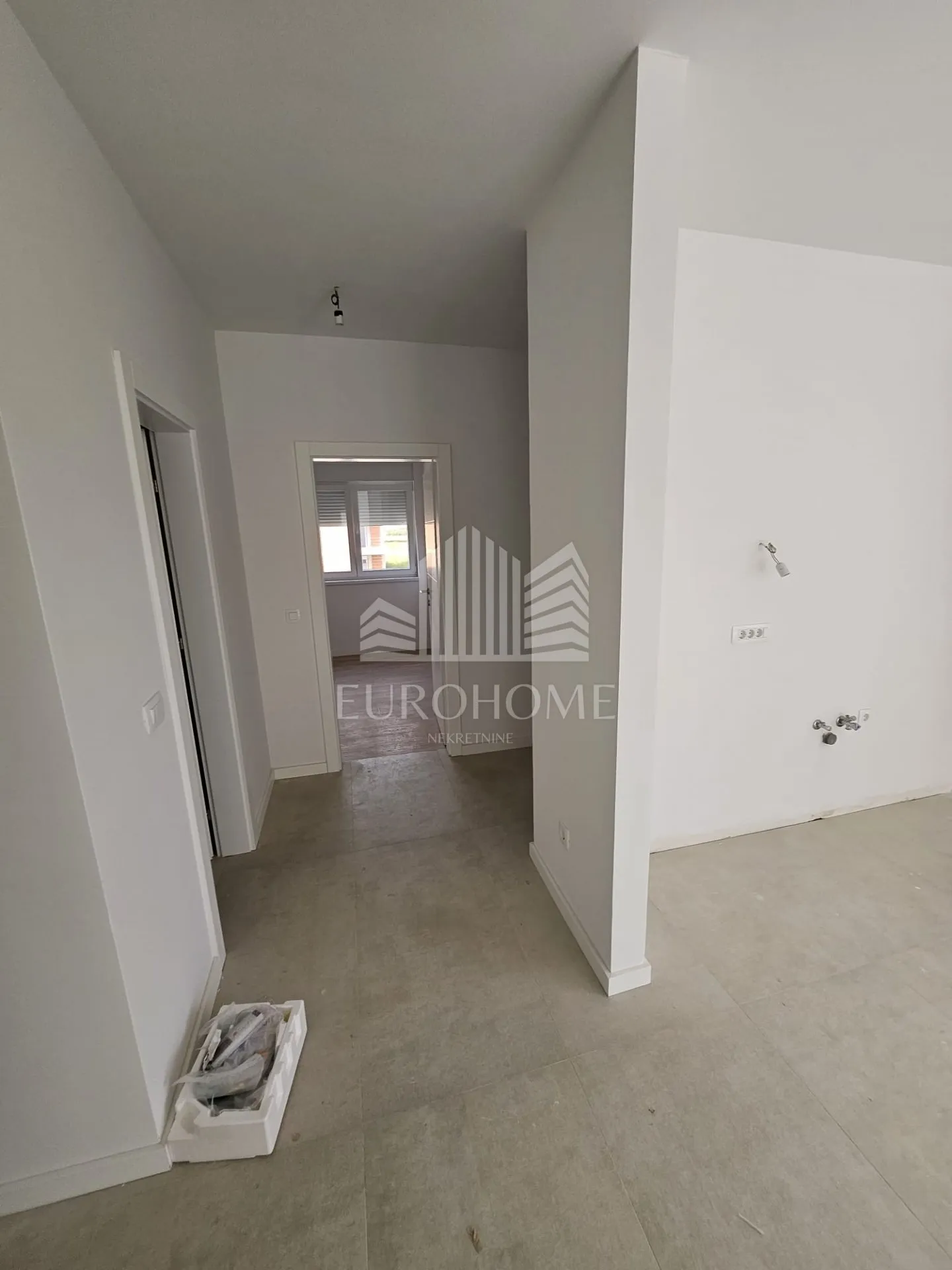 privlaka,sabunike,3s penthause +2pm,odmah useljivo - slika 3