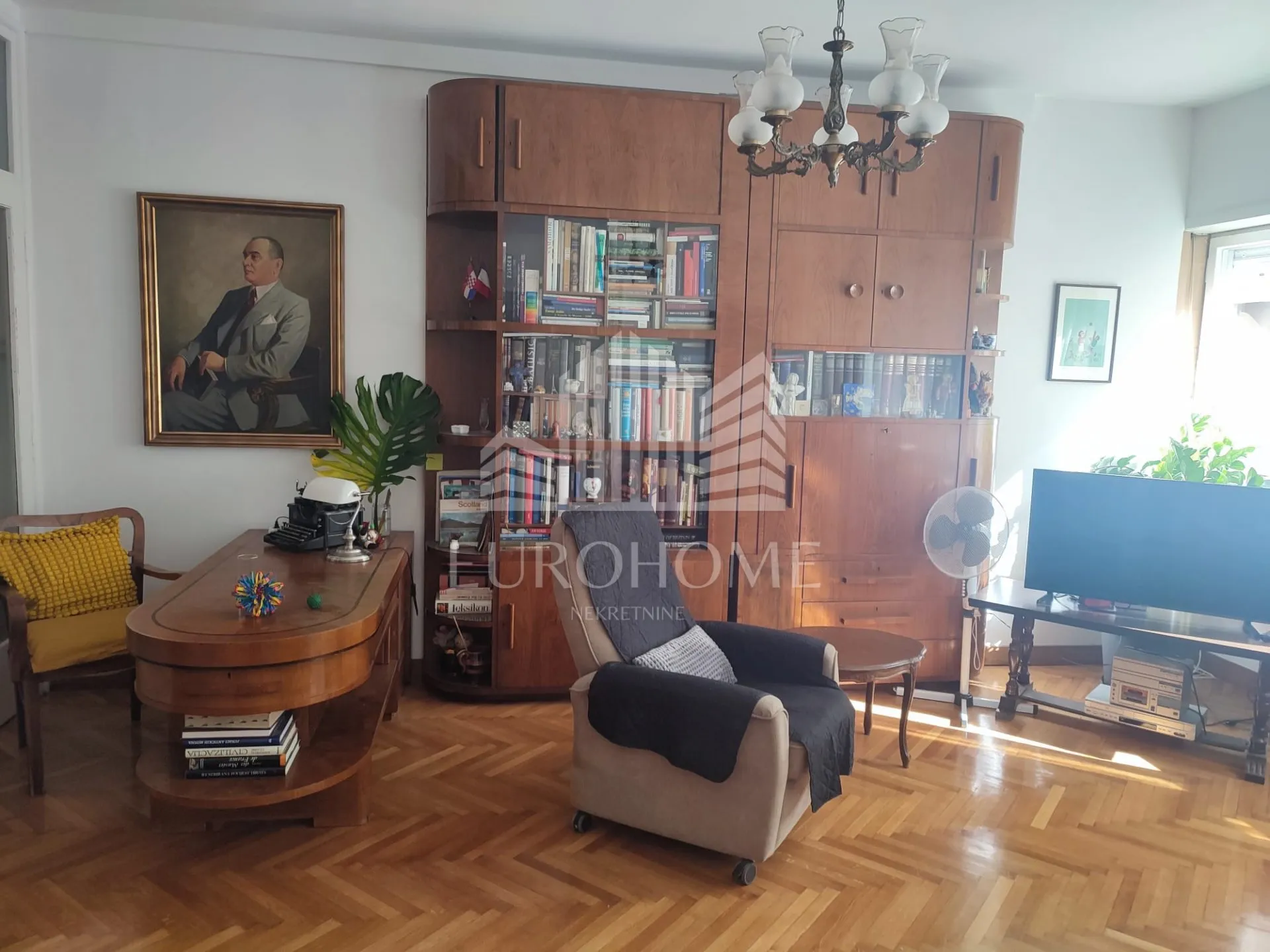 peterosobni stan 145 m2, dolac, centar - slika 5