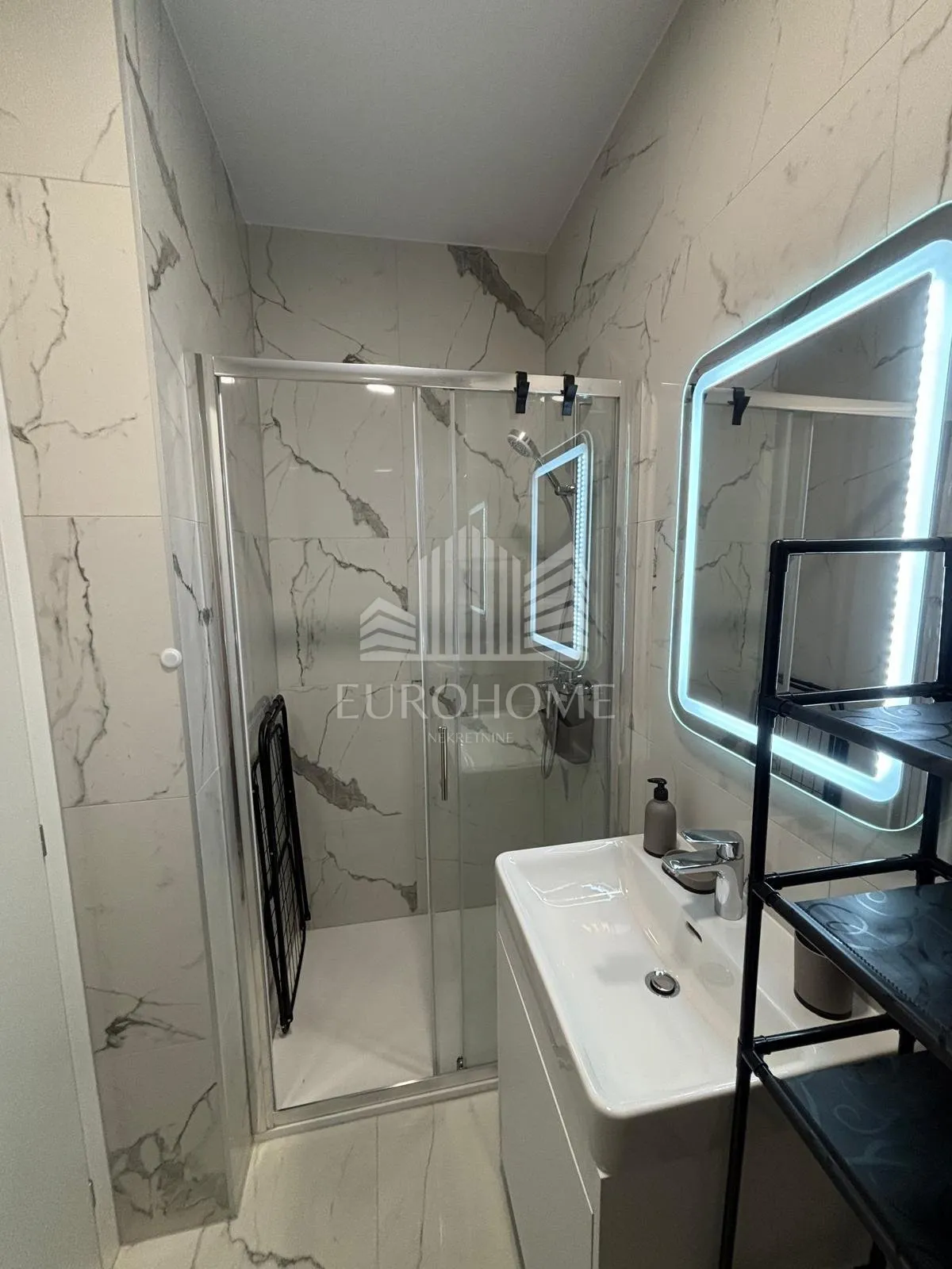 stan 45 m², rudeš, novogradnja, balkon, garaža, najam - slika 11