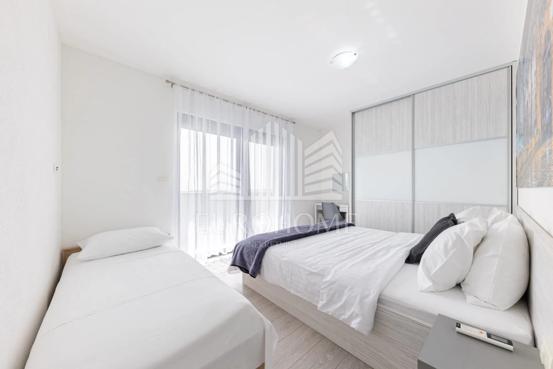 split, impresivna villa, 4 spavaće sobe, 195m2 - slika 5