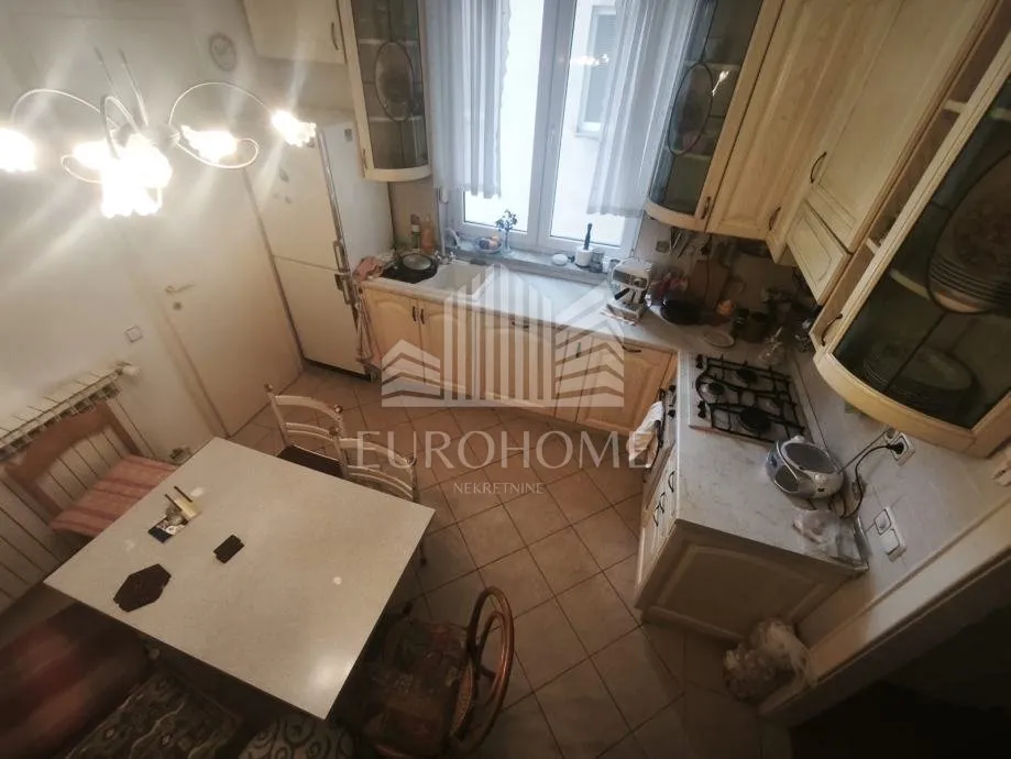 savska, četverosoban stan s terasom i balkonom, 90 m2 - slika 13