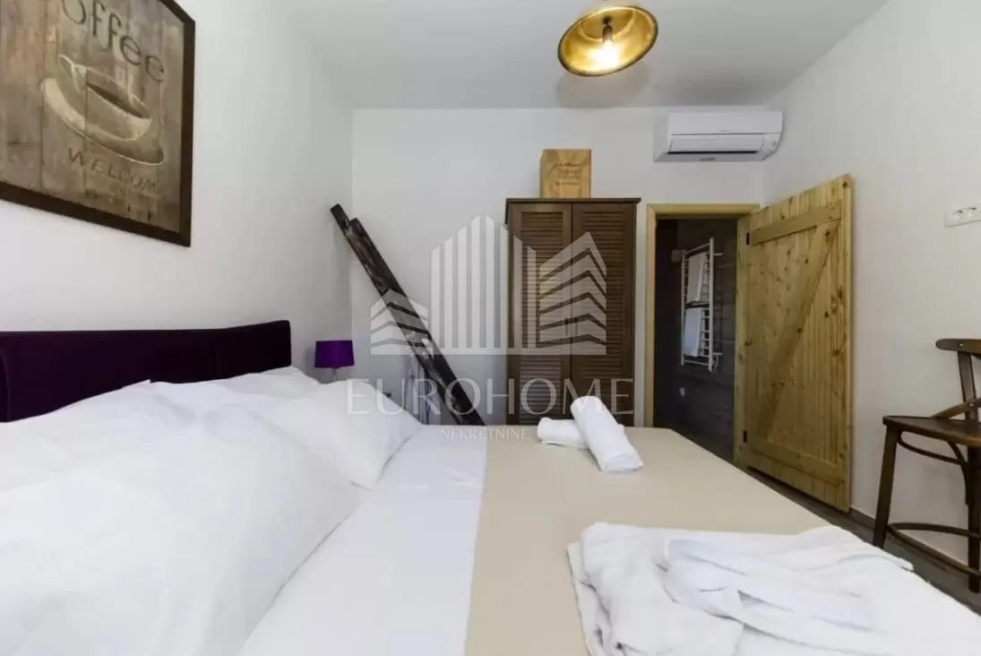 ždrelac, dalmatinska vila s bazenom, prvi red uz more - slika 10
