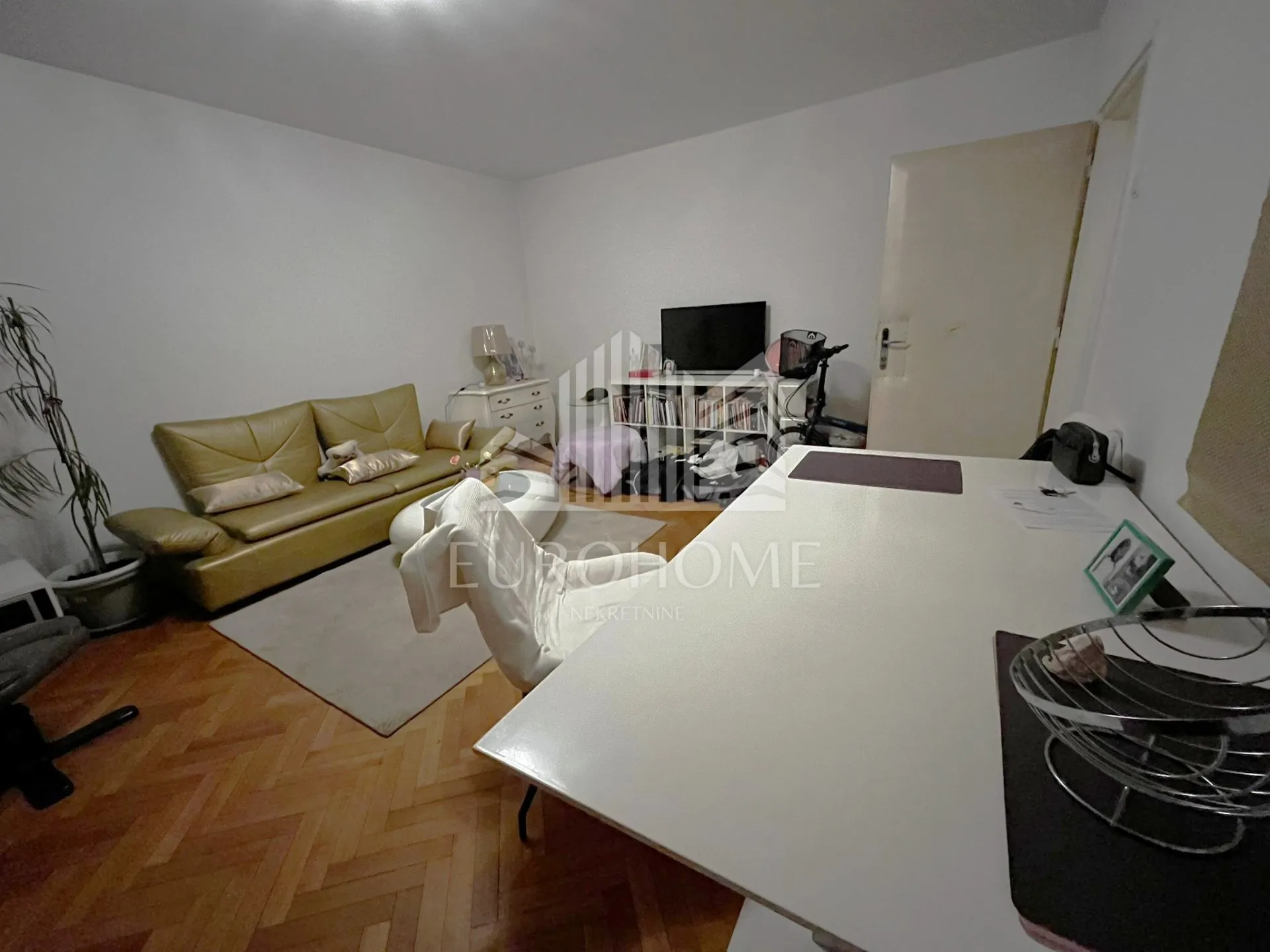 jedinstven četverosoban stan 108m2 - maksimir - - slika 1
