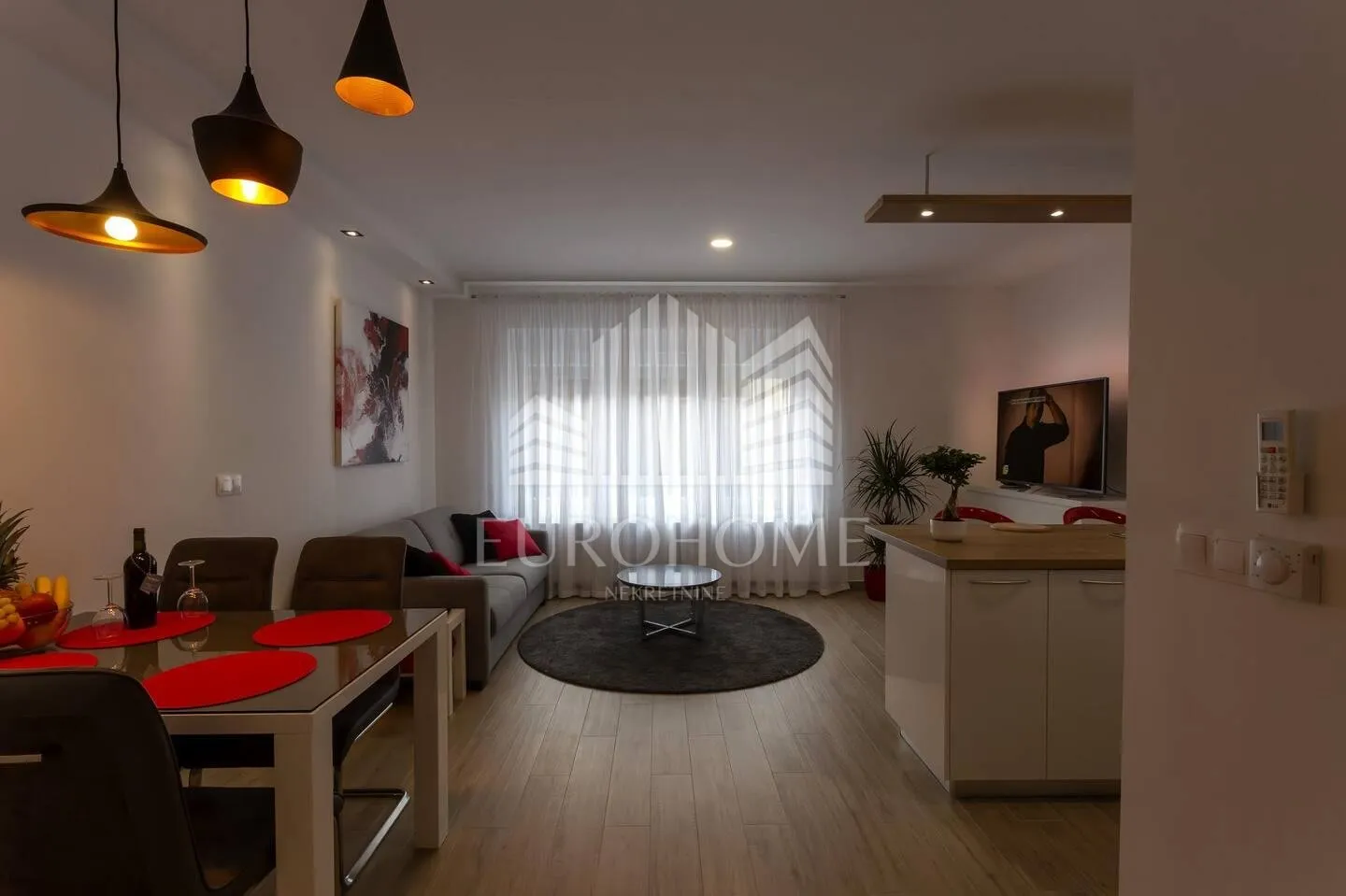 vrhunski apartman 49 m², superhost, odlična investicija, kvaternikov trg - slika 7