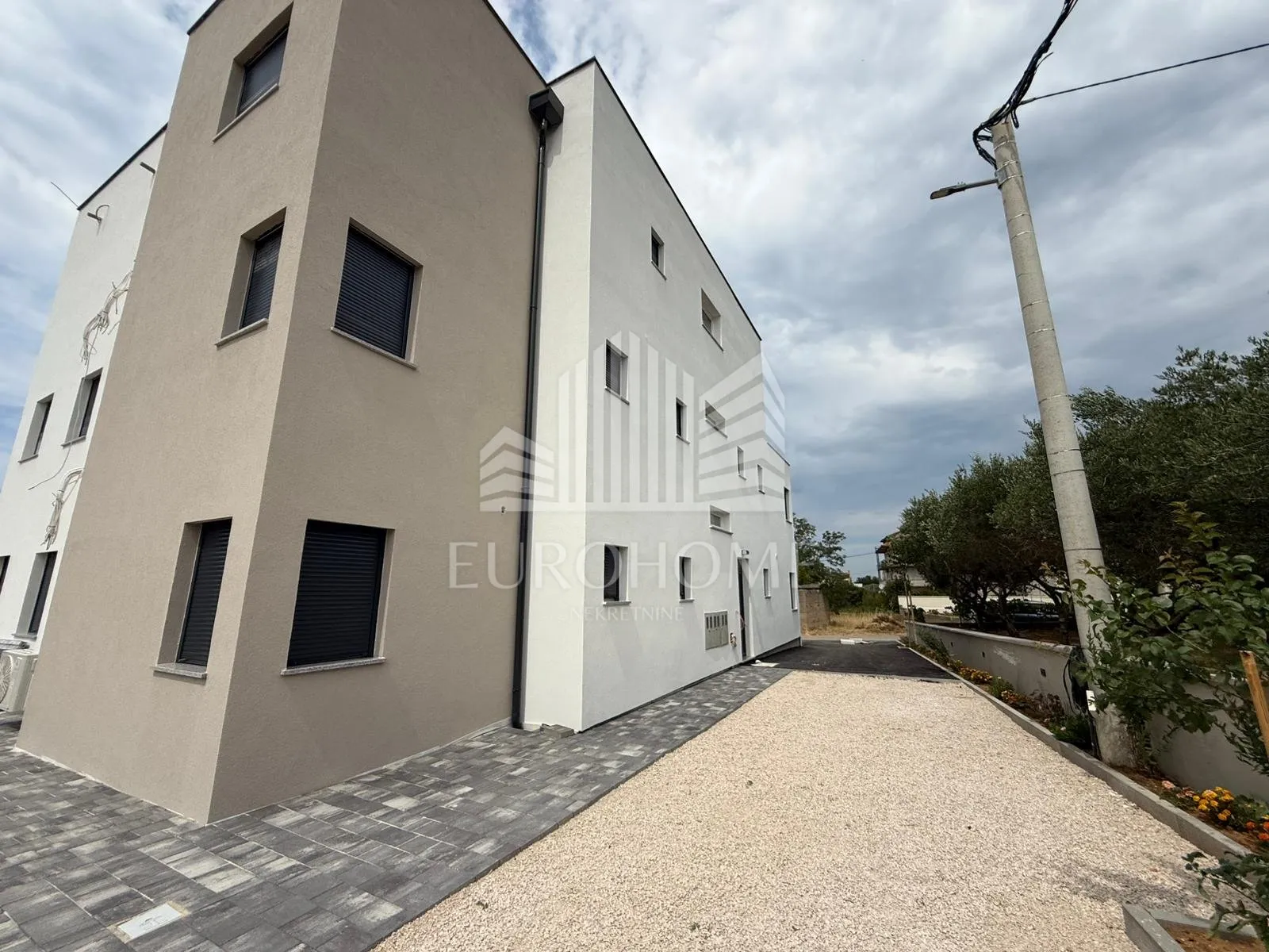 privlaka, odlična prilika ! novogradnja, prvi kat (78m2) - slika 8