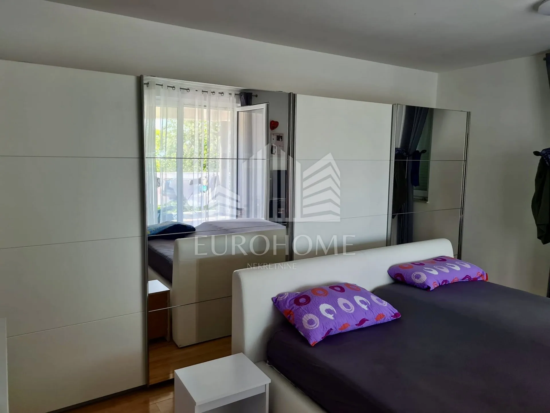 mikulići - kuća na tri etaže 1.607€/m2 - slika 18