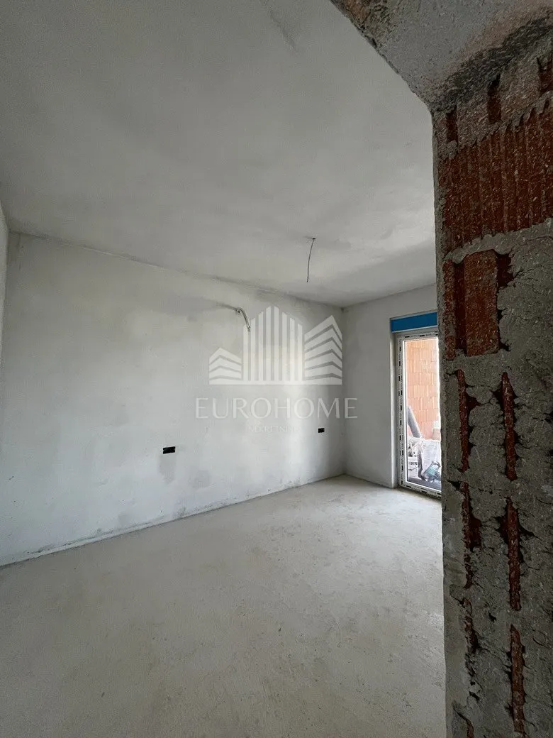 zadar – crvene kuće | novogradnja | dvosoban stan u prizemlju s vrtom - slika 2