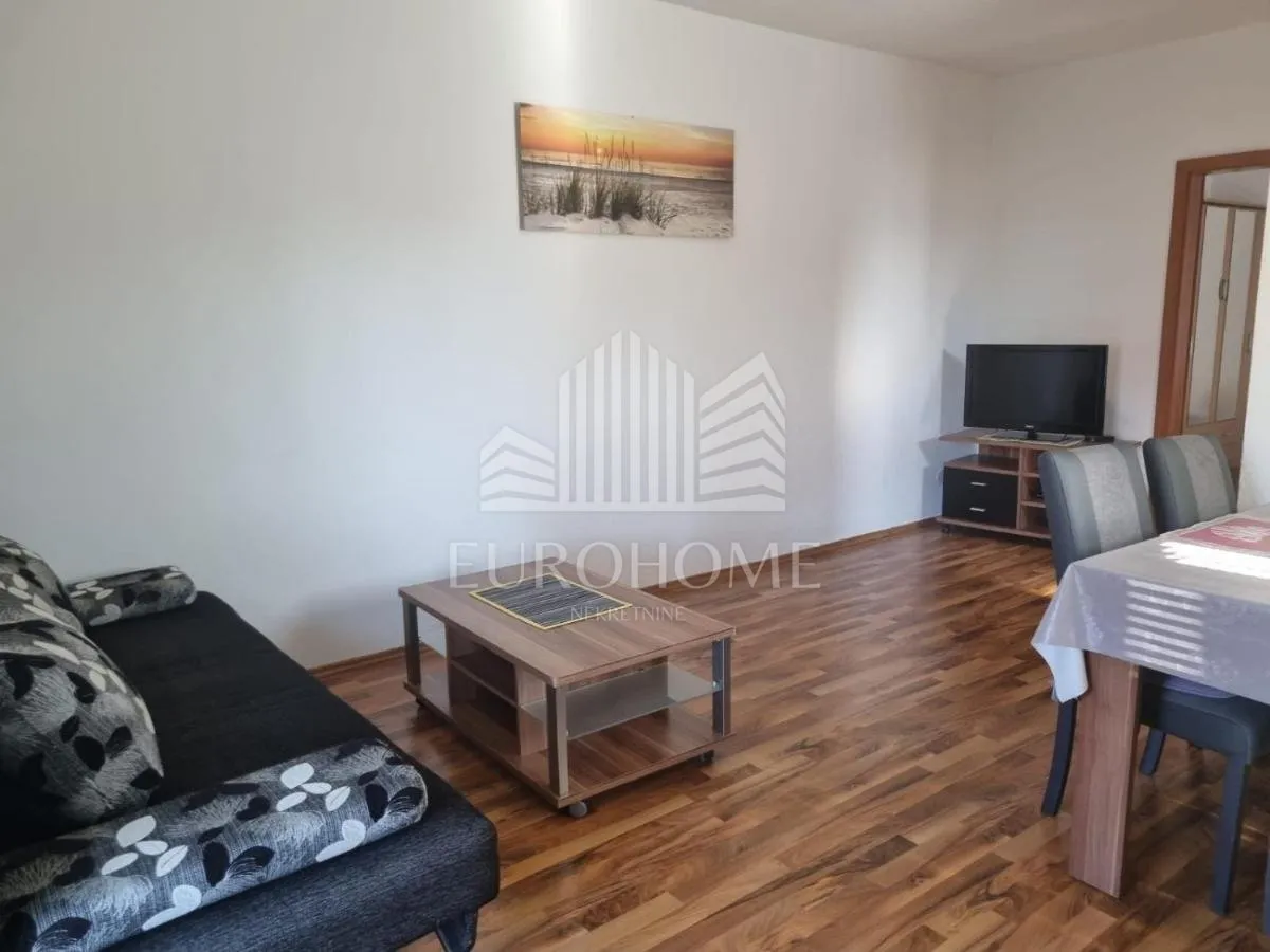 vir, uređena kuća sa 6 apartmana, 390m2 - slika 10