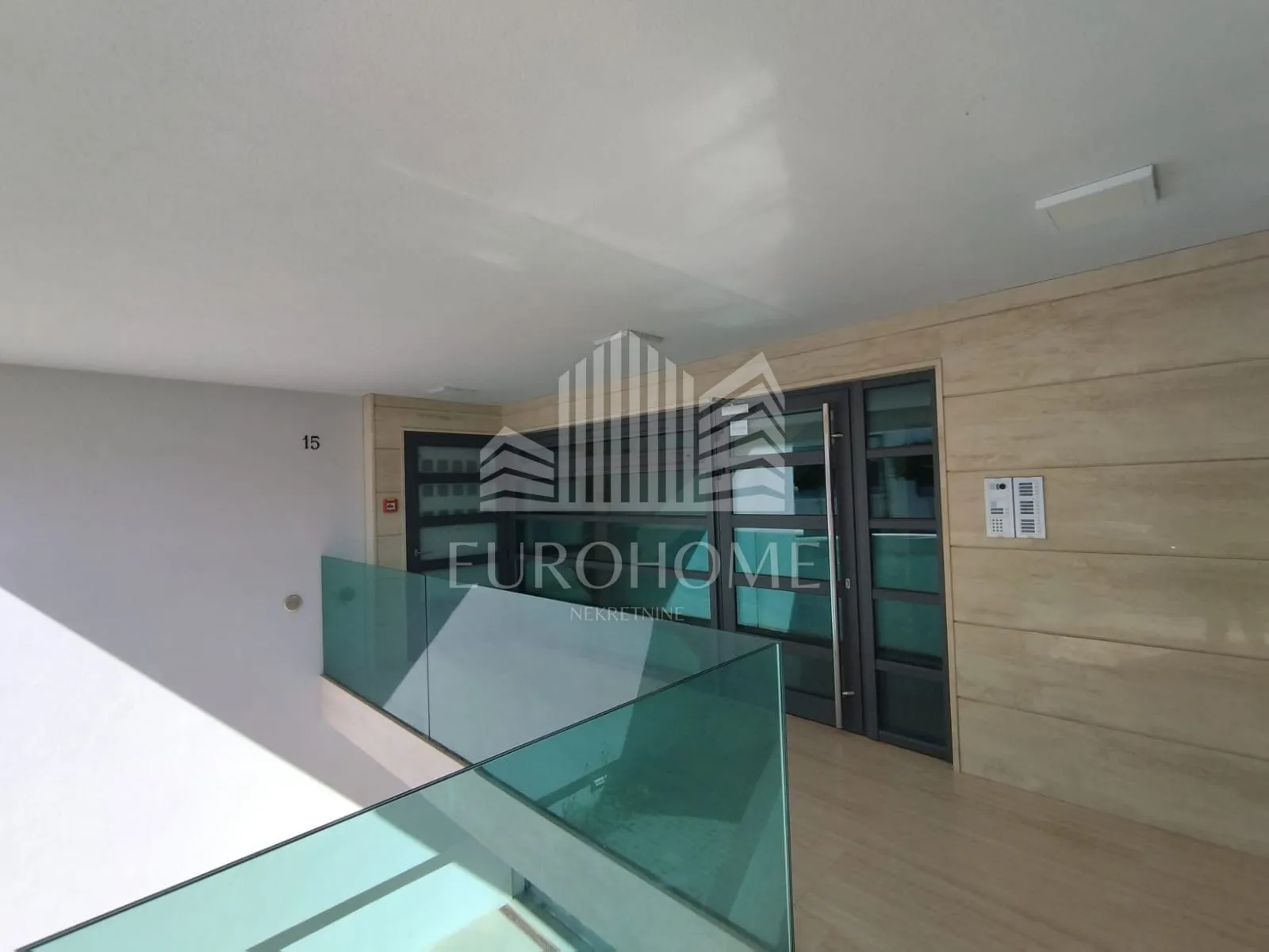 borik, zadar, dugoročan najam dvosoban stan u prizemlju, 70m2 - slika 7