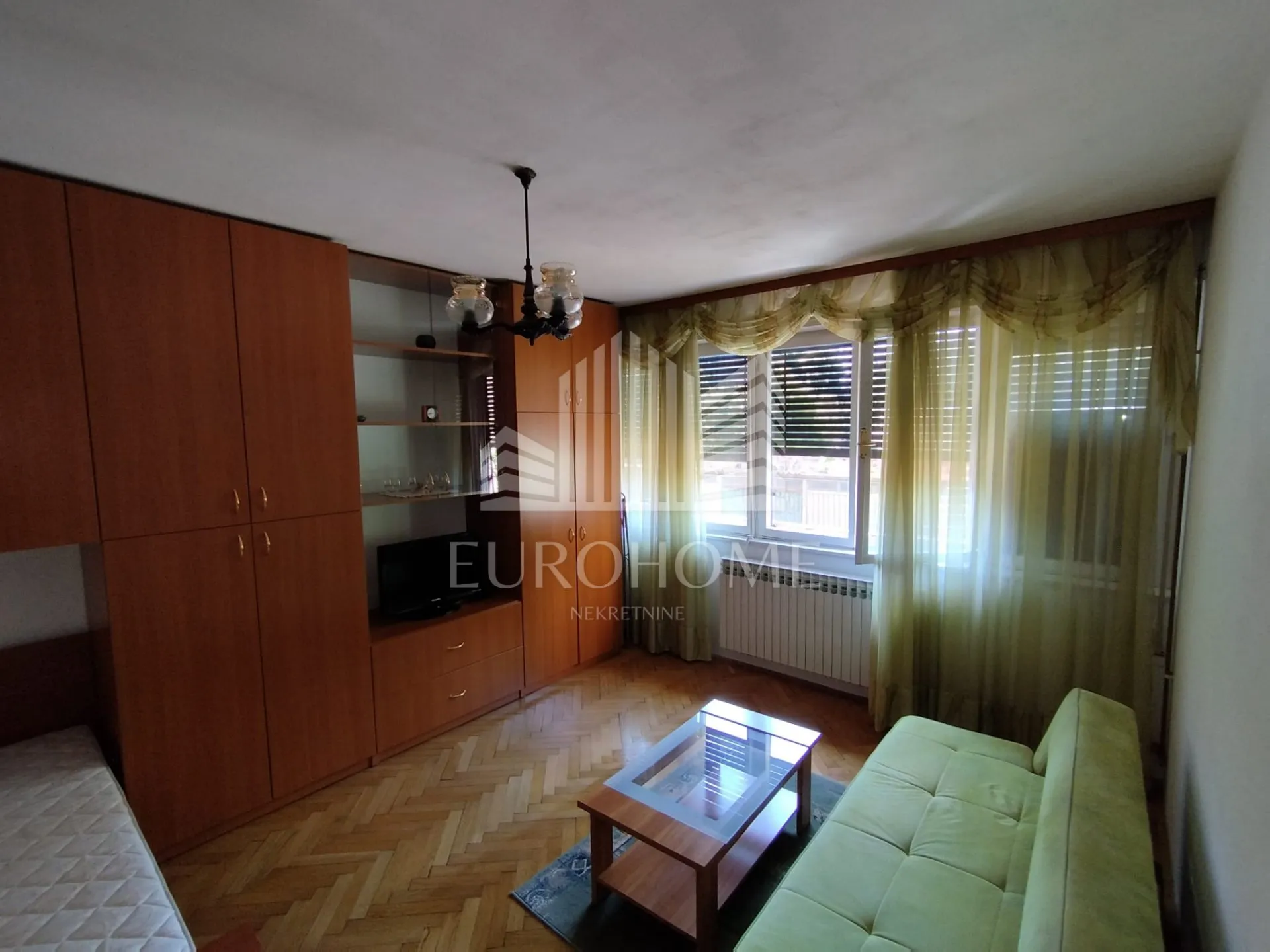 1S stan, 30 m2 za najam,Centar, Vodnikova - Zagreb