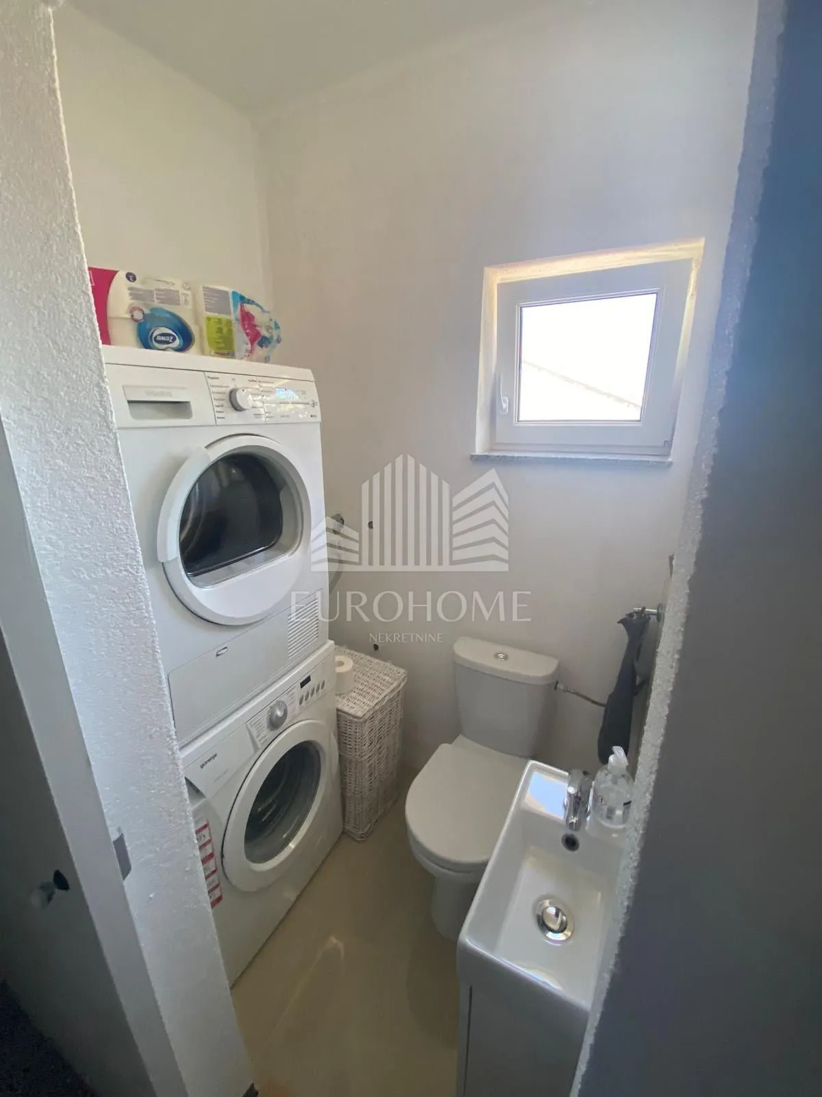 tkon,dvosoban apartman 66m2+pm, 100 m od mora,pogled - slika 15
