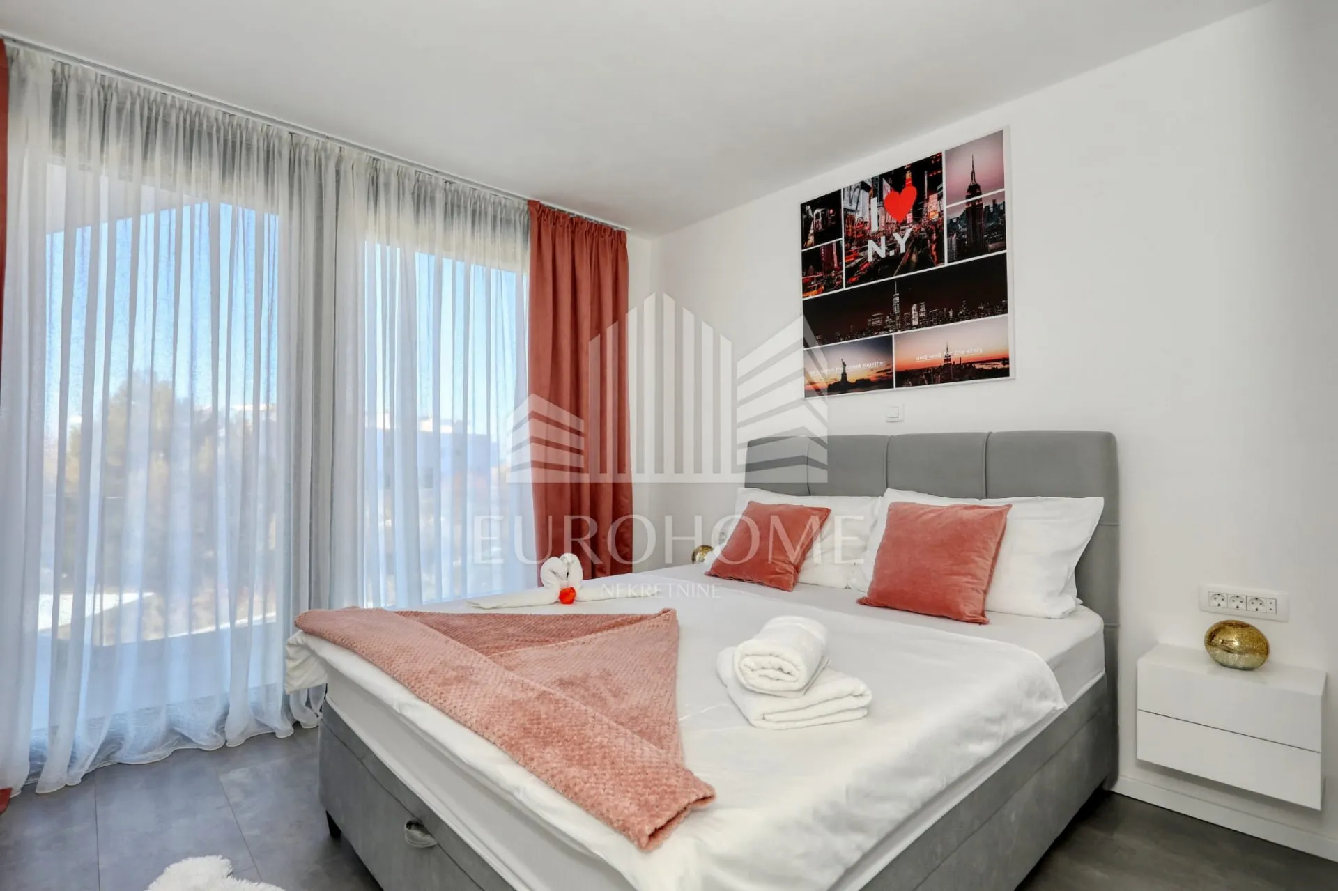 potpuno opremljena vila, privlaka (464 m2) - slika 38