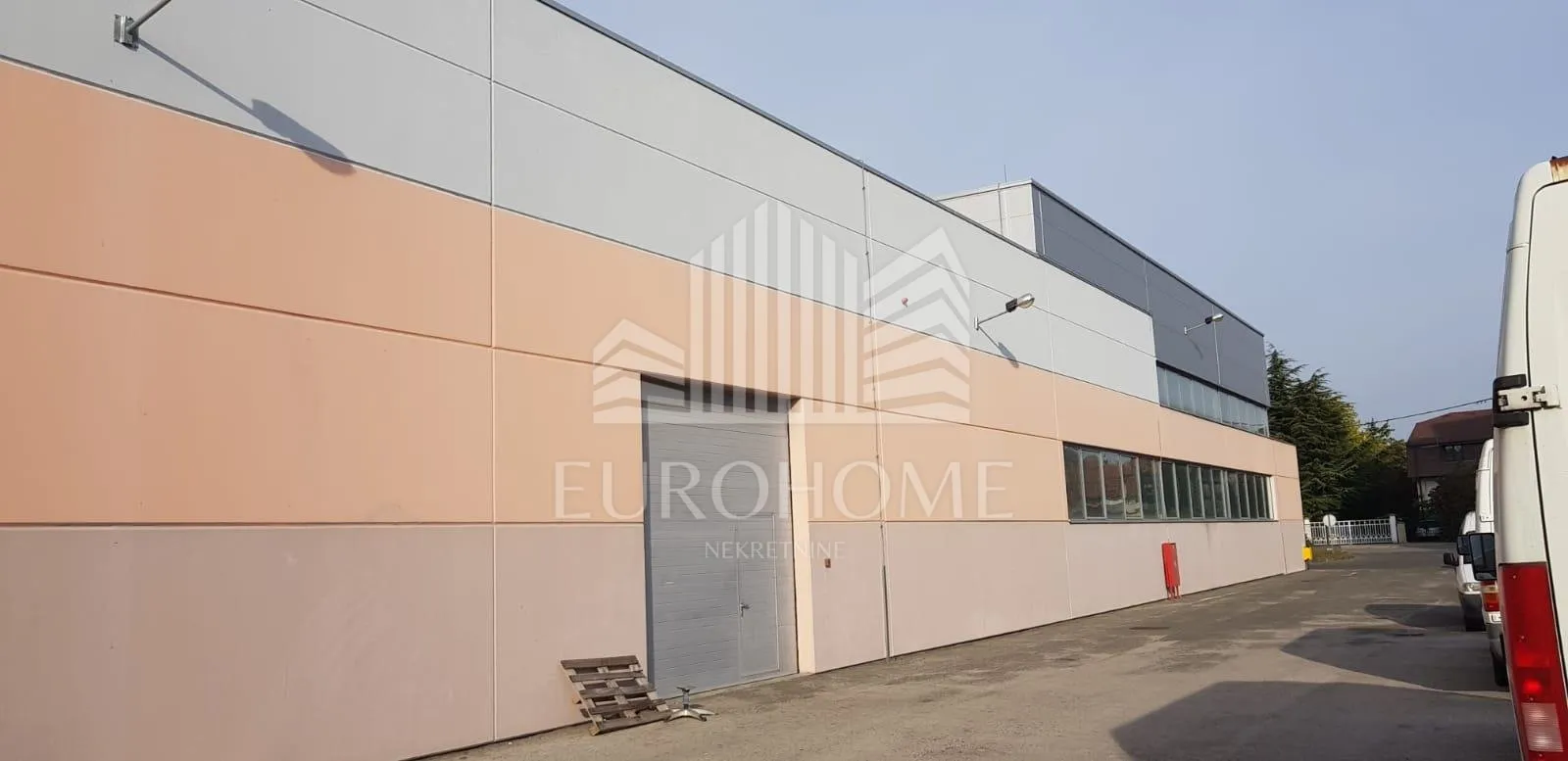 poslovni prostor: zagreb (donja dubrava), 2400 m2 (prodaja) - slika 3
