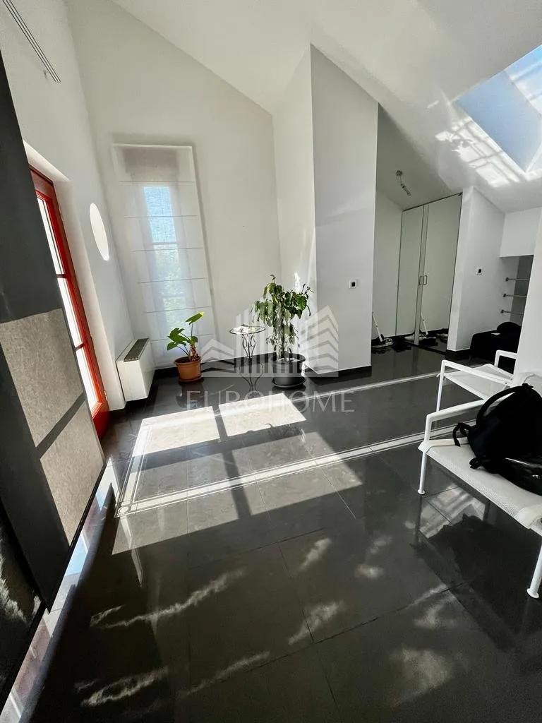 pantovčak, vila sa bazenom, 430m2 - slika 4