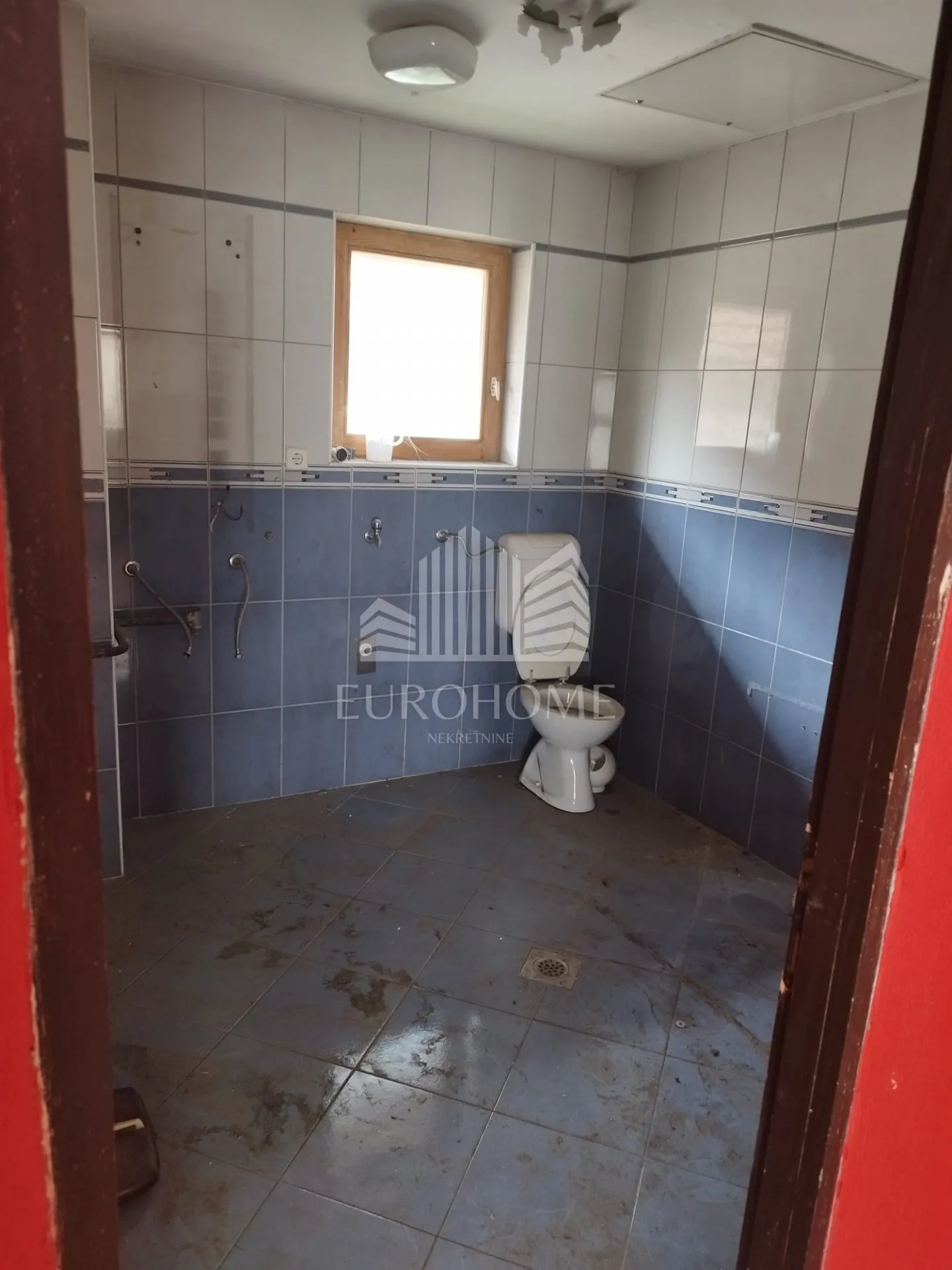 2 kuće, 500m2,1800 brp,zemljište 917 m2 -sesvete,prilika investitorima - slika 25