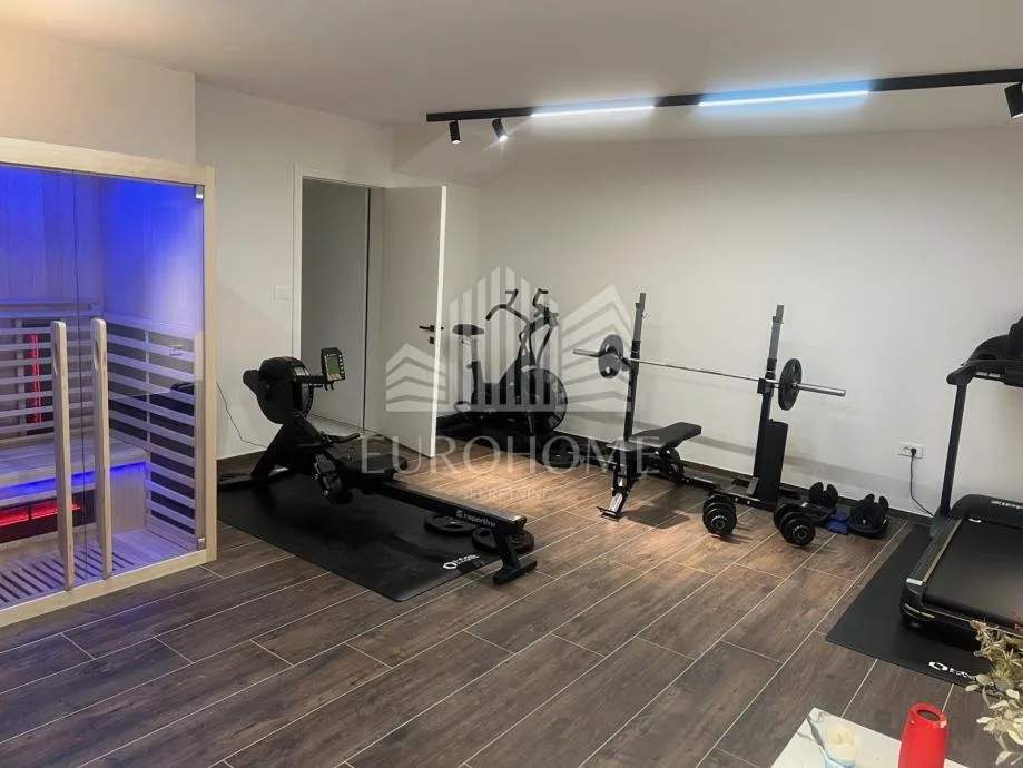 vila novogradnja 302m2, vrt, terasa, 4 vpm, maksimir - slika 11