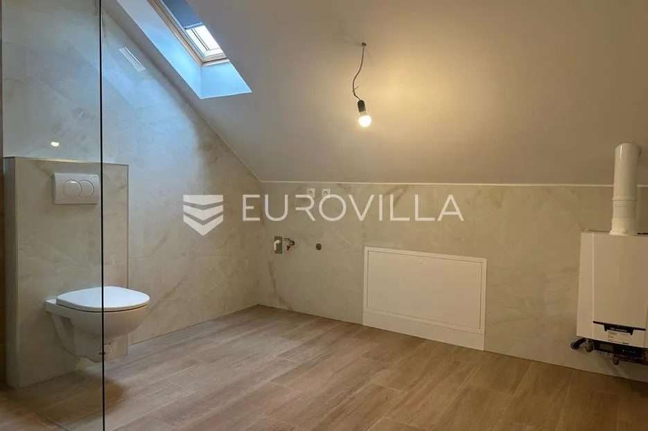 požega, sv.roka, četverosoban stan 83 m² - slika 2