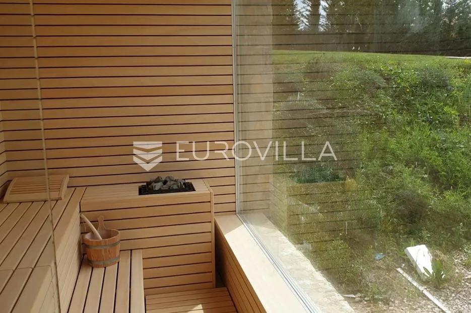 istra, okolica grožnjana, autentična kamena stancija s bazenom i potpunom privatnošću - slika 12