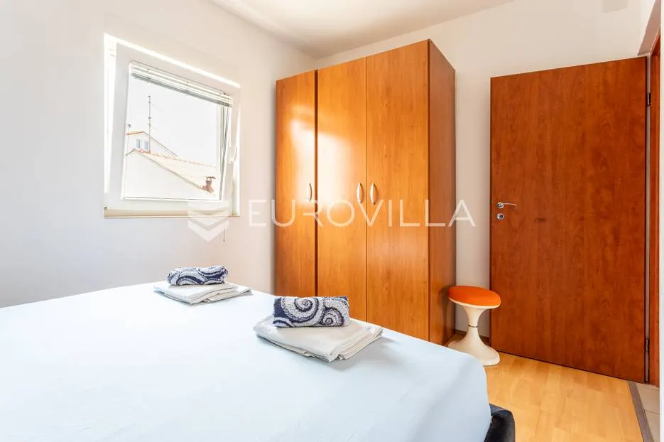 novalja, kuća s 10 apartmana blizu centra s pogledom na more - slika 29