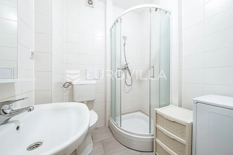 zagreb, centar, ulica kneza branimira, garsonijera, 21 m² - slika 6