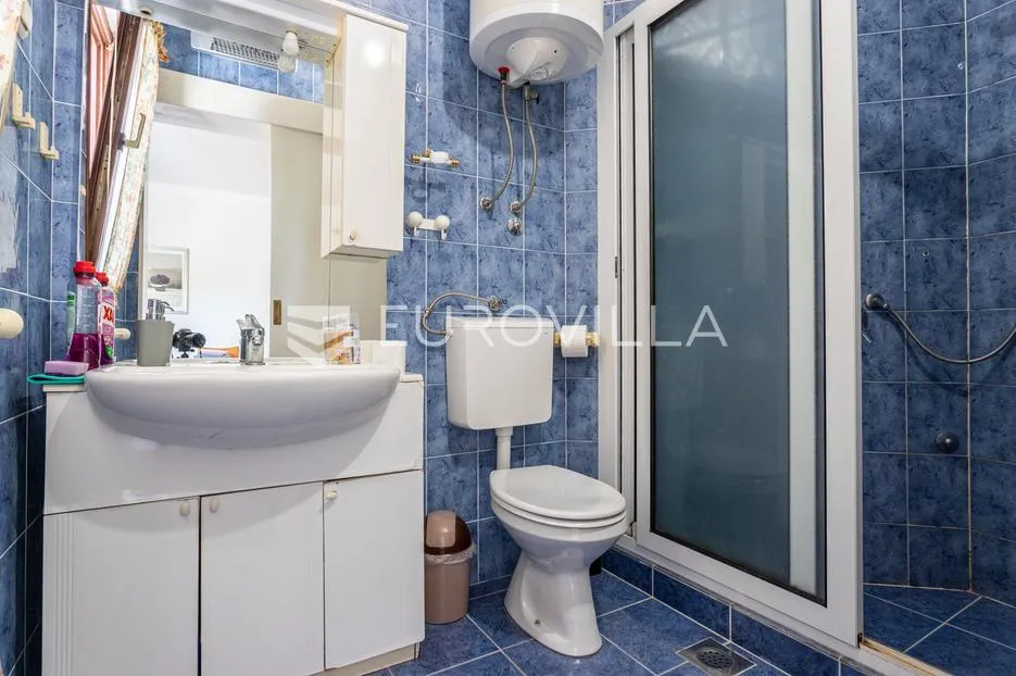 zaostrog, apartmanska kuća prvi red do mora - slika 17
