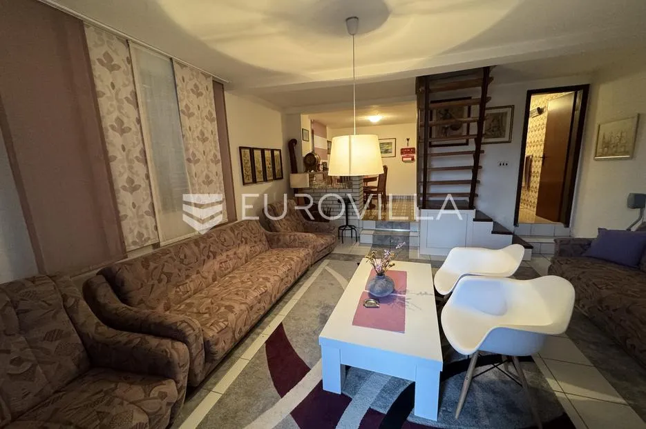 mandićevac, prekrasna vikendica 115 m² sa vinogradom i voćnjakom - slika 12