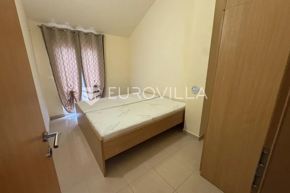 pag, vodice, kuća s 5 apartmana na top lokaciji - slika 27