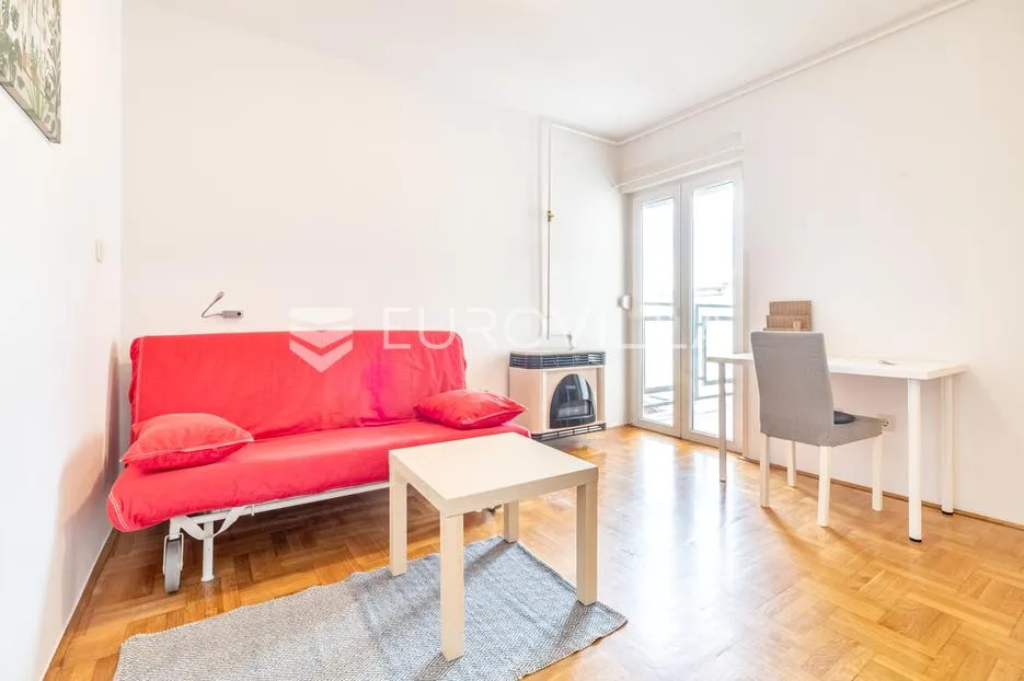 zagreb, trešnjevka, funkcionalna garsonjera 28 m² - slika 2