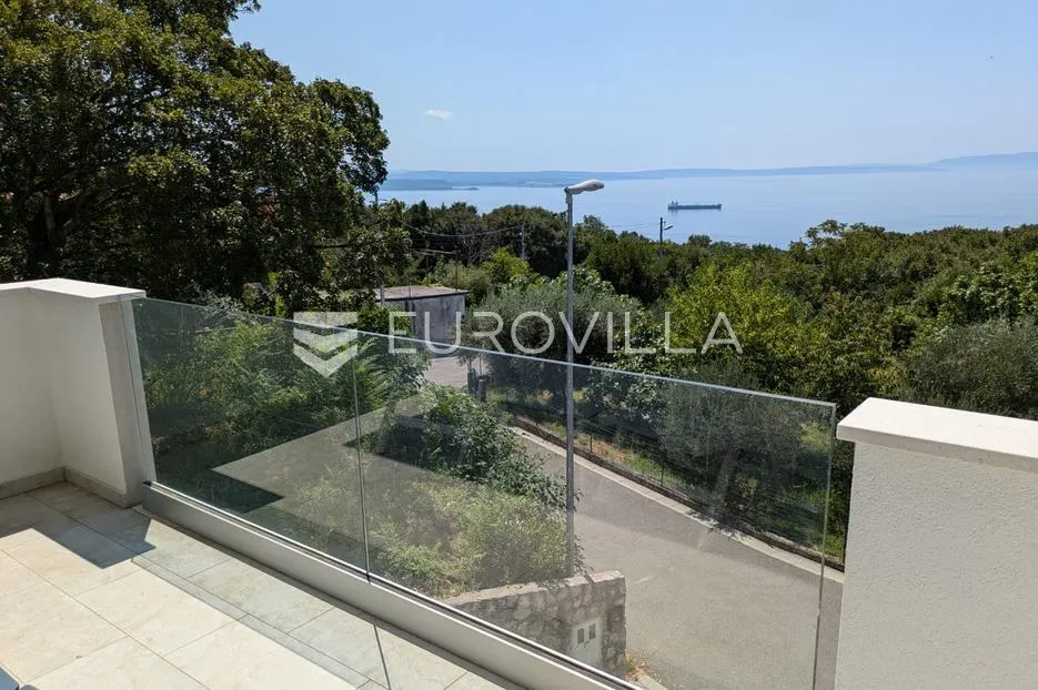 kostrena, rožmanići luksuzan stan s bazenom 154 m² - slika 15