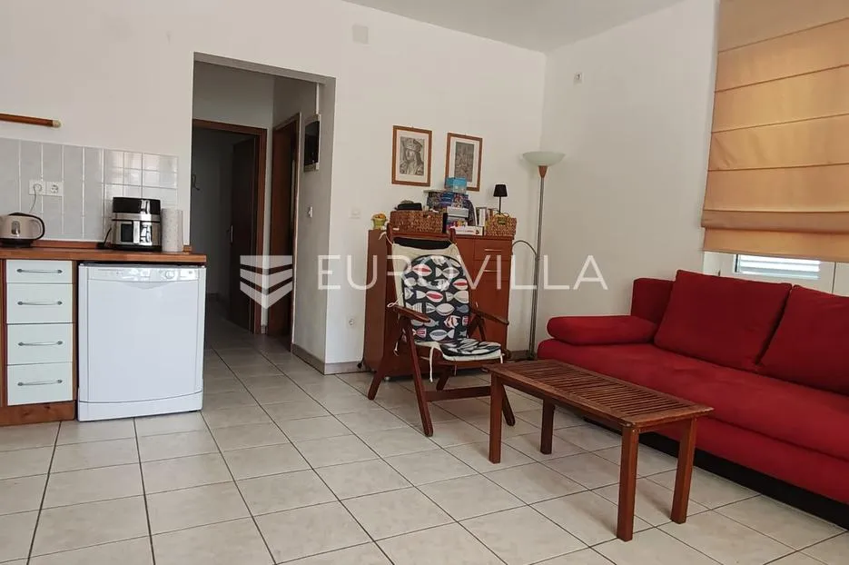 rab, barbat, dvosoban stan s pogledom n more, 250 m od mora, 54 m² - slika 4