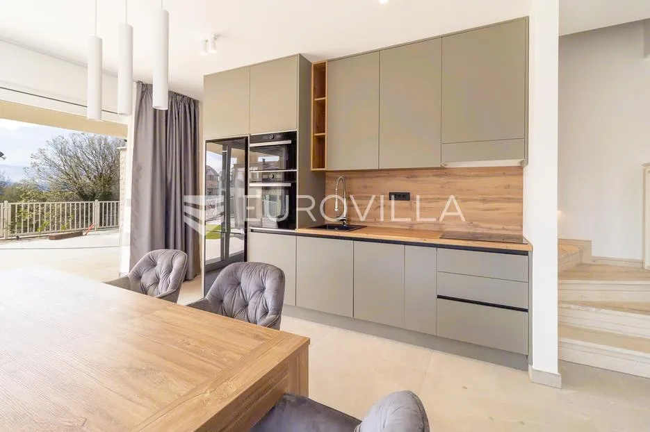 malinska, sveti vid, prekrasna mediteranska vila sa bazenom - slika 11