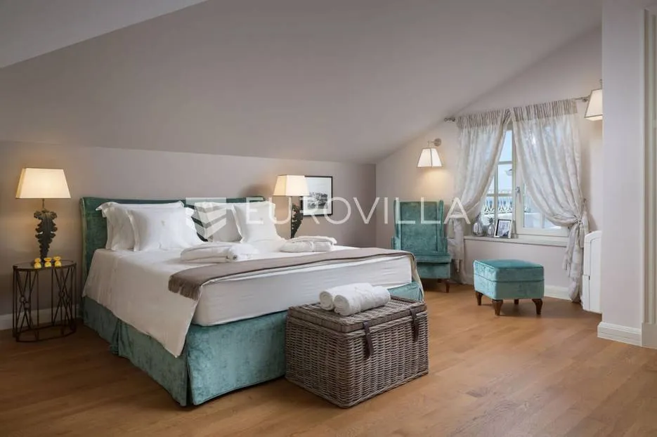 istra, vabriga, raskošna samostojeća vila od 511 m2 na velikoj okućnici - slika 11