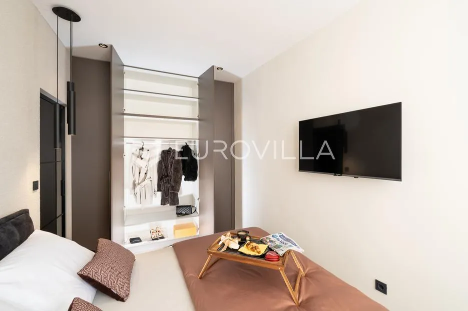 rijeka, centar, novouređen luksuzan stan nkp 115 m2 s tri apartmana - slika 5