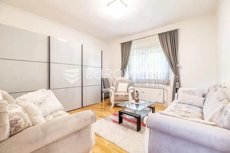 zagreb, dubrava, uređen trosoban stan 76 m² - slika 5