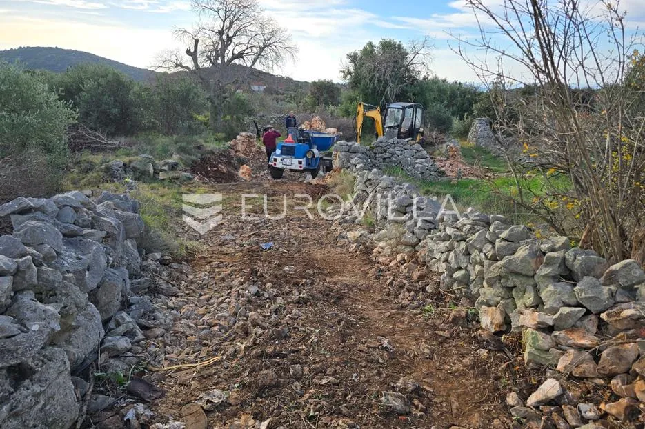 marina, vinišće, zemljište s dozvolom, 200 m² - slika 11