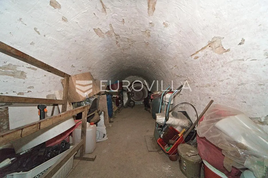 draž, podolje, prodaje se uređena vikendica površine 136 m² - slika 14