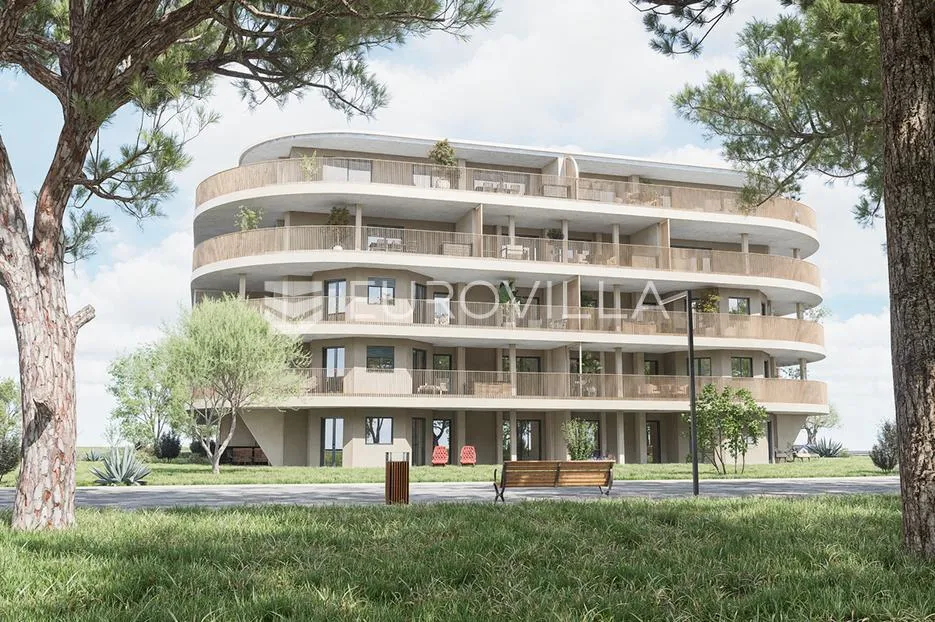istra, umag, luksuzan prizemni stan s velikom terasom i privatnim vrtom, s005 - slika 4