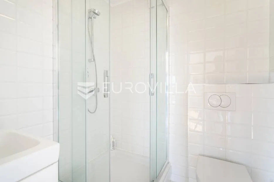 pantovčak, goljak prekrasan peterosoban penthouse nkp 277 m2 sa 2 garaže i 2 pm - slika 26