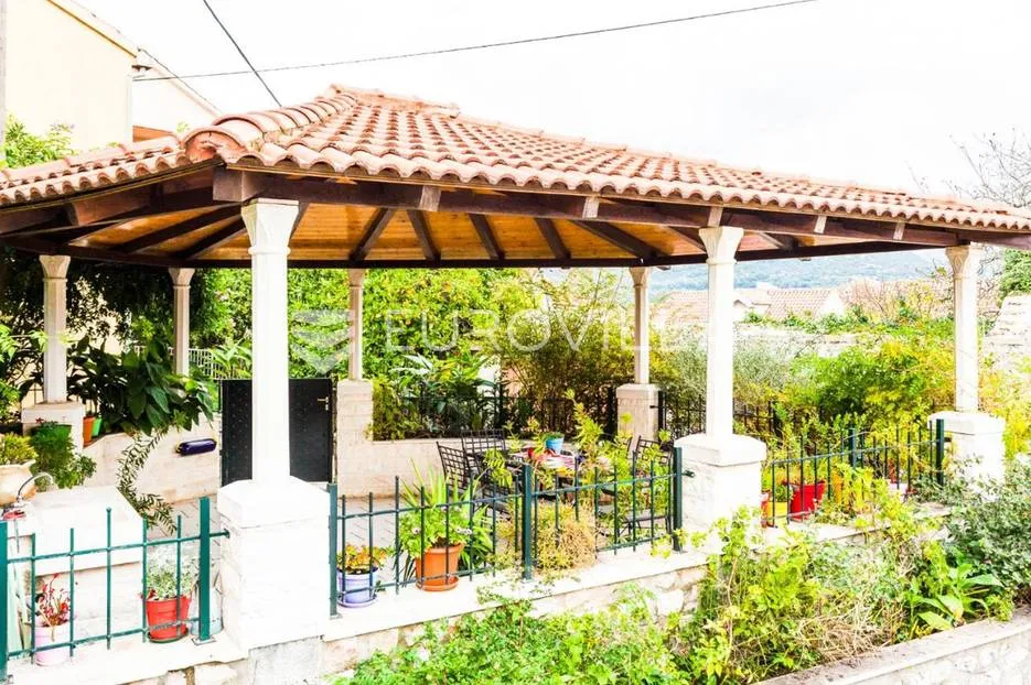 pelješac, ston, kuća na prodaju 150m od mora - slika 2