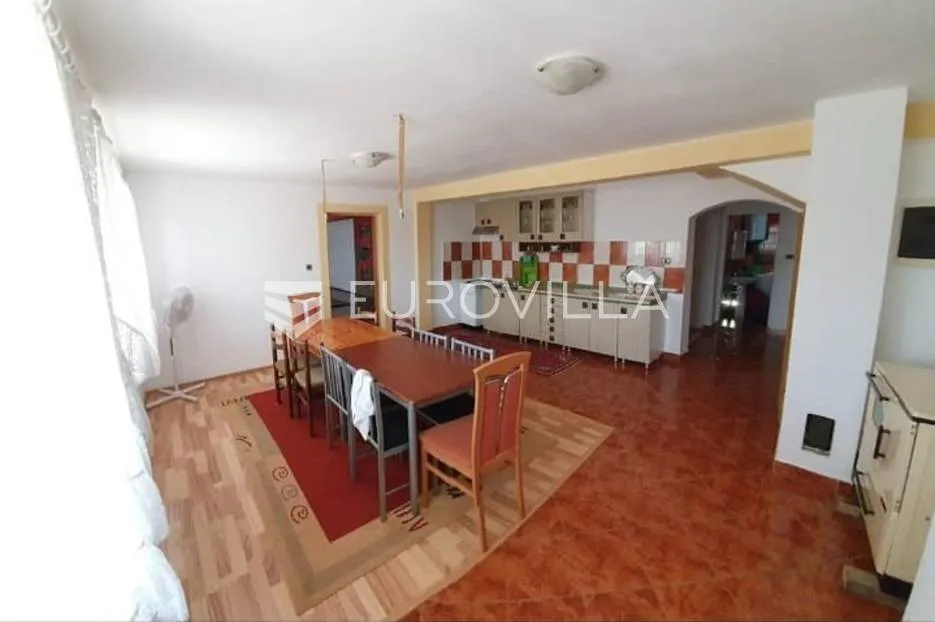 istra, galižana, najam kuće za radnike - slika 1
