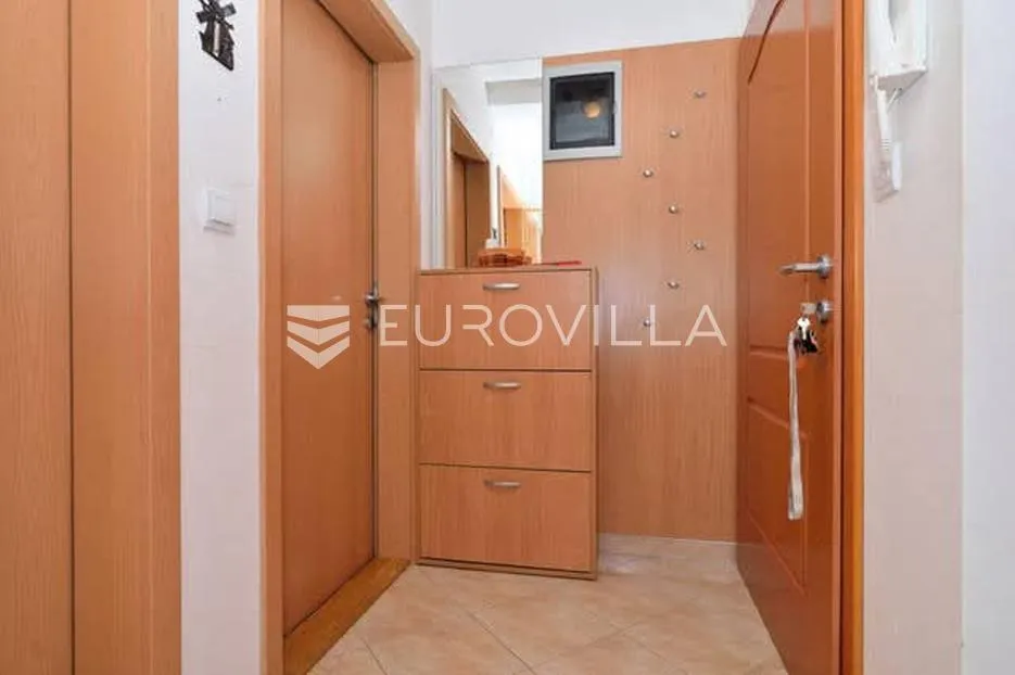 istra, valbandon, jednosoban stan, terasa, parking - slika 4